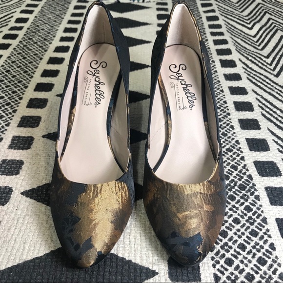 Like New Anthropologie Seychelles Special Ed Heels - Picture 5 of 8